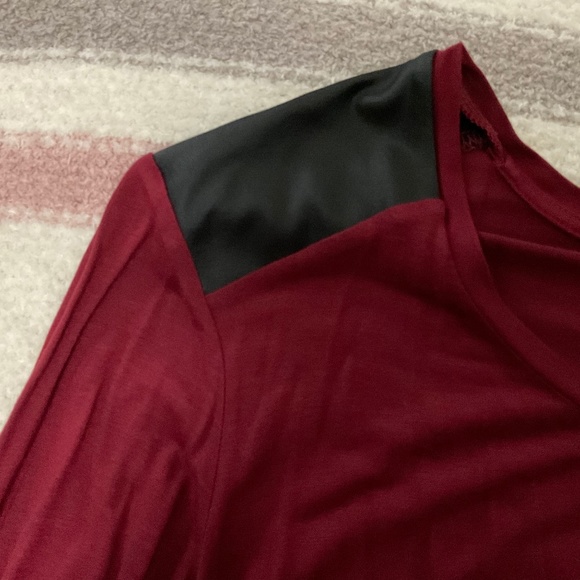 Guess Maroon and Black Shirt Size M - Picture 9 of 9